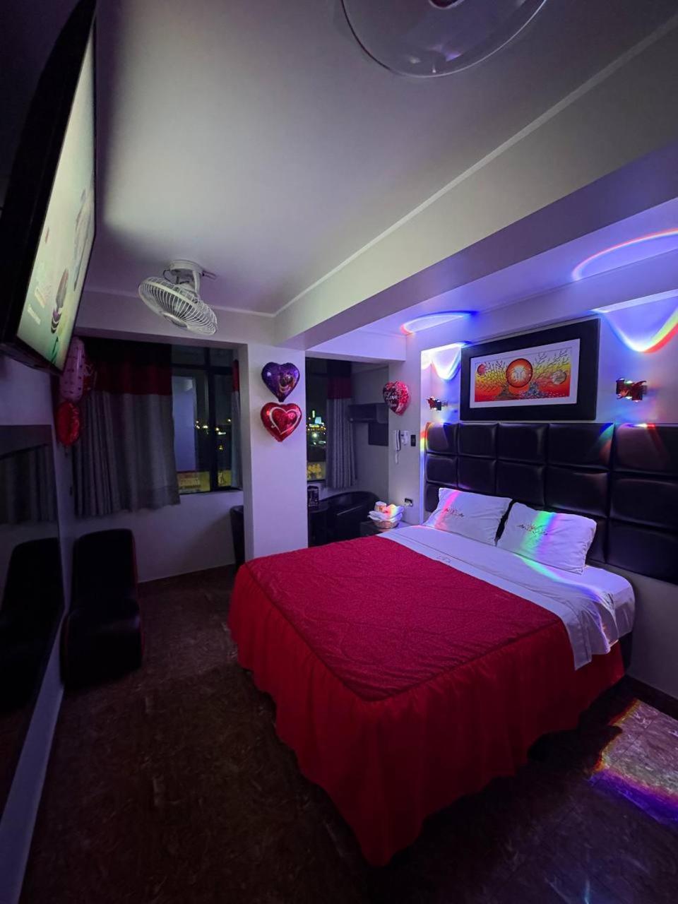 Hostel W Iskay *
