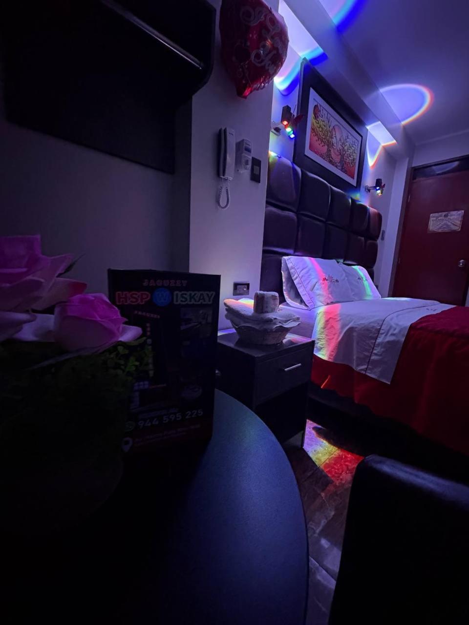 W Iskay Hostel